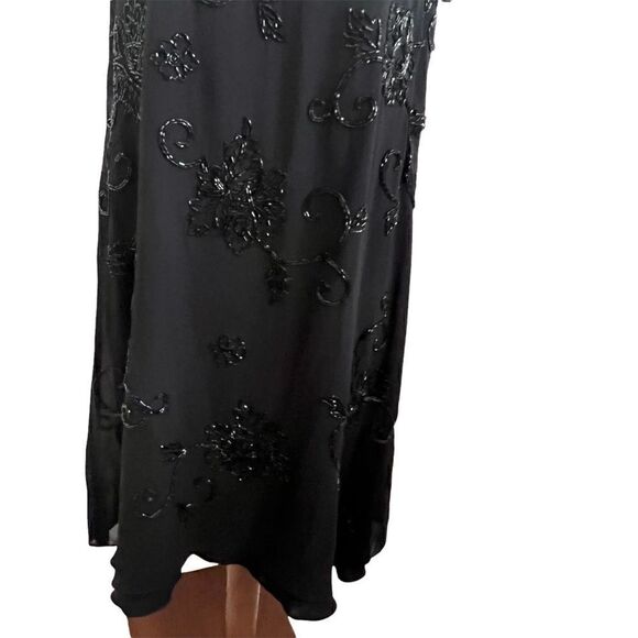 Vintage Liz Claiborne Black Beaded Short Sleeve Cocktail Evening Dress Size 8 - Picture 3 of 8
